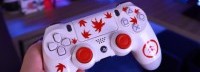 玩家自制《对马岛之魂》主题涂装PS4手柄 枫叶似火