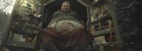 《生化危机8》曝新实机演示 伊森射猪、遭狼人袭击